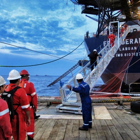 Marshalling Access To Gangway