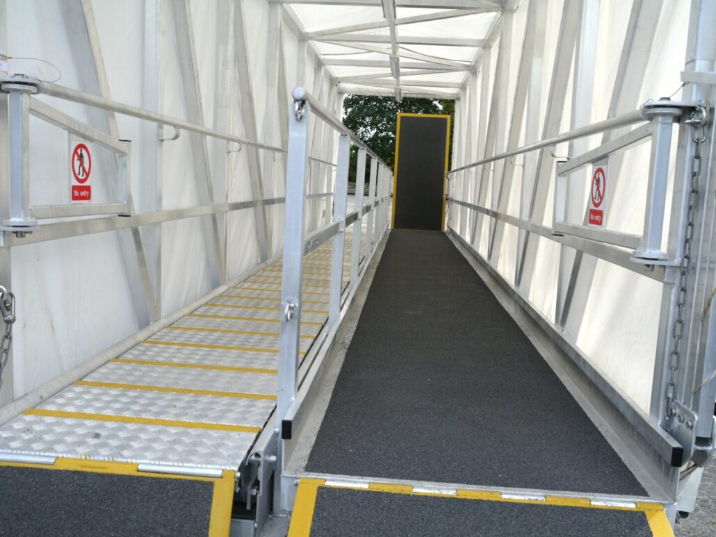 Self Deploying Access Ramp - fitted to ship
